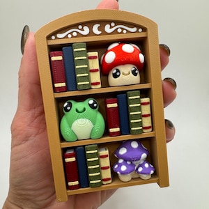 3d printed bookshelf clicker • cute shelf toy • mushroom & frog clicker set