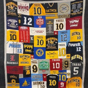 T-Shirt Quilt with Border(s)