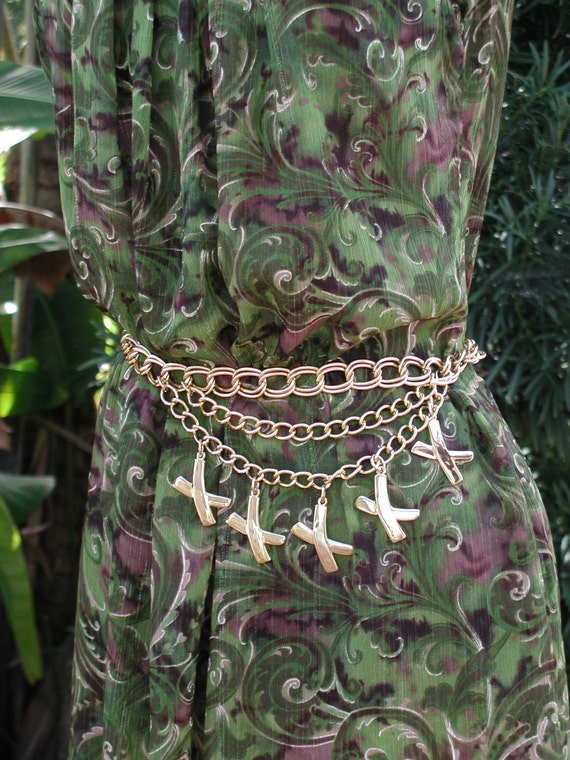 Gold Tone Kisses Chain Belt, Valentine Kisses Bel… - image 3