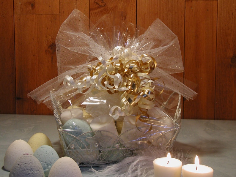 Bath Bombs Basket Wedding Gift Honeymoon Gift Spa Suite Etsy