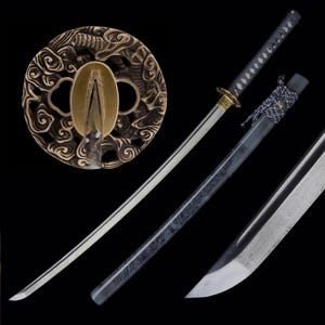 Handmade Gragon Katana - Hand Forged Full Tang Damascus Steel Japanese Samurai Katana Sword Real - Perfect for Collection & Display