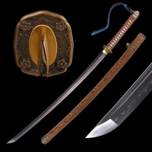 Handmade Japanese Gunto Real - Hand Forged Full Tang Japanese Samurai Katana Sword Real - Perfect for Martial Arts, Collection & Display