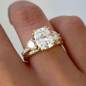 Elongated Cushion Cut Moissanite Engagement Ring Set: Three Stone Bridal Ring