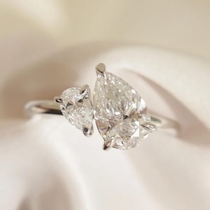 Pear Cut Toi et Moi Moissanite Ring: 14K Solid Gold Two Stone Anniversary Ring
