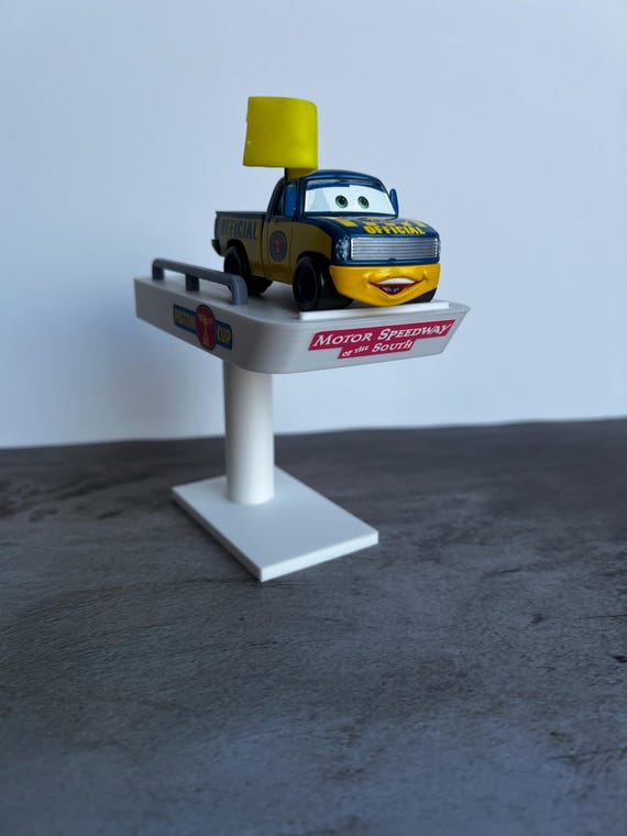 Dexter Hoover Stand | Cars Collectibles | Gifts for Cars Fans