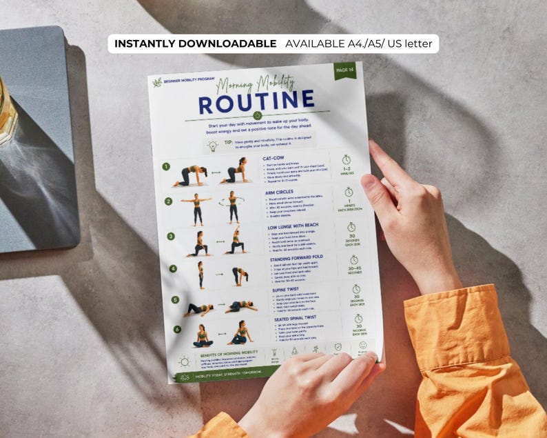 K&ouml;nnte beinhalten: Ein wei&szlig;es, bedruckbares Blatt mit dem Text "Morning Mobility ROUTINE" und &Uuml;bungsillustrationen. Das Blatt wird von einer Person gehalten, die ein orangefarbenes Hemd tr&auml;gt. Der Text "INSTANTLY DOWNLOADABLE AVAILABLE A4/A5/US letter" steht oben.