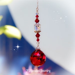 Rubin Swarovski Kristall Suncatcher, Rückspiegel Auto Anhänger, Fensterschmuck LIMITED EDITION