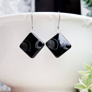 Black Rectangular Geometric Earrings – Modern Minimalist Jewelry