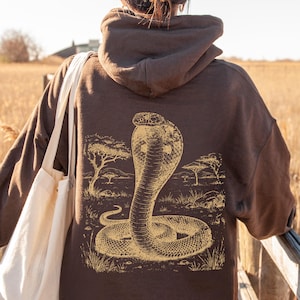 Sweat à capuche rétro Cobra, sweat à capuche Cobra gravé sur bois, illustration de serpent vintage, art rétro de reptile gravé, sweat à capuche à enfiler ou à fermer