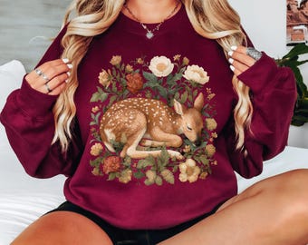 Weiches, gemütliches, Rehkitz Sweatshirt, Verzauberte Wald Hirsch Sweatshirt, Cottagecore Wildtier Sweatshirt, Florales Waldland Top