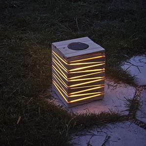 Cedar Solar Lantern - LOW LIGHT RIBBON