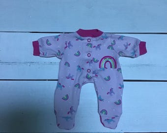Pigiama con piedini a fantasia pony rosa e blu