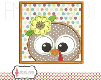 Girly turkey applique design. Girly Fall applique embroidery with sunflower. Girls Thanksgiving applique. Thanksgiving embroidery.
