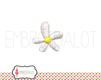 Mini flower machine embroidery design. Teeny tiny daisy flower embroidery. Pretty little touch for garden embroidery