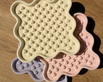 Ceramic Cat Slow Feeder Lick Mat: The Fussy Cat Puzzle Bowl