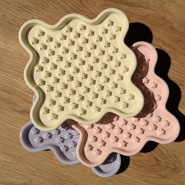 Ceramic Cat Slow Feeder Lick Mat: The Fussy Cat Puzzle Bowl