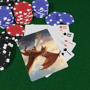 Naipes de póker Dragones en Vuelo / Regalo único para jugadores, juegos de cartas, amantes de la fantasía, decoración del hogar, noches de juegos, coleccionables