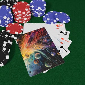Jeu de cartes à jouer Multiverse Meltdown Poker - Jeu de cartes sur le thème de l'espace, Cadeau unique pour les joueurs, Décoration cosmique, Jeux rétro, Soirée jeux
