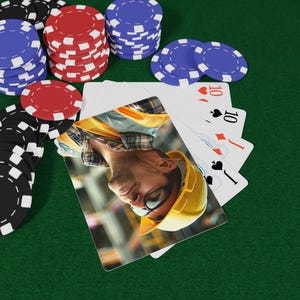 Speelkaarten voor bouwvakkers - themadek veiligheidshelm en gereedschap, kunstspeelkaarten ambachtsman, uniek kaartspel voor verzamelaars, pokerspel