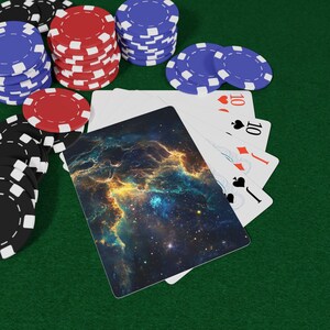 Set di carte da gioco Cosmic Wonders Poker, regalo unico per giocatori, mazzo di carte Notte Stellata, accessori per serate di poker, carte a tema spaziale, serata di gioco