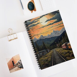 Montana Spiralblock - Liniertes Reisejournal, Berglandschaft, Geschenke für Abenteurer, Naturliebhaber, lustiges Skizzenbuch