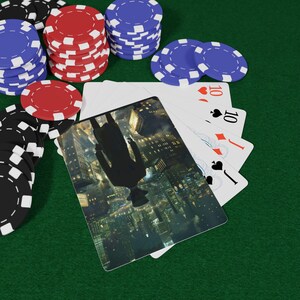 Naipes Cinematic Capers: Baraja inspirada en películas, arte cinematográfico de acción y aventuras, juego de cartas coleccionables único, noche de póker, diversión con cartas