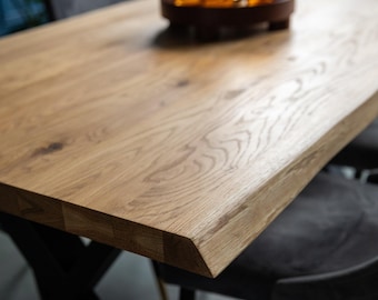 BRAVION Beta 2+2 Oak dinning table with natural edge and X supreme metal legs