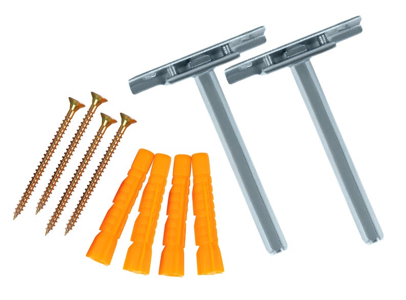 Puede incluir: Un juego de herrajes con dos soportes de estante plateados, cuatro tornillos dorados y cinco tacos de pared naranjas. Los soportes tienen un dise&ntilde;o en forma de T. Los tornillos son puntiagudos y los tacos son cil&iacute;ndricos.