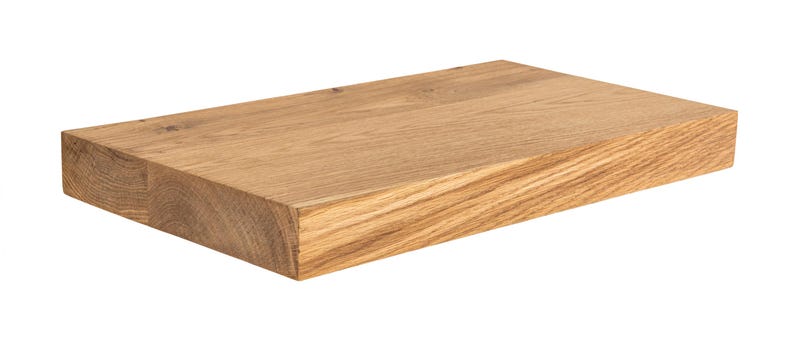 Puede incluir: Una estanter&iacute;a rectangular de madera maciza con un acabado marr&oacute;n claro natural. La veta de la madera es visible y la estanter&iacute;a parece estar hecha de una sola pieza de madera. Los bordes son cuadrados y la estanter&iacute;a est&aacute; lista para su instalaci&oacute;n.