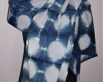 Circles of Light indigo katoenen sjaal