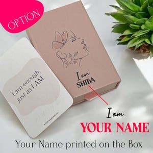 51 cartes affirmations, JE SUIS UNE FEMME, Cadeau personnalisé motivant et attentionné pour femme | Résistant à l'eau, livraison GRATUITE