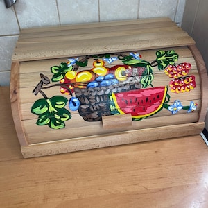 Handmade Beech Wood Bread Box: Rustic Kitchen Countertop Organizer