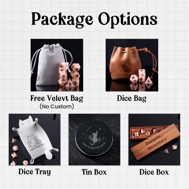 Pode incluir: Imagem mostrando v&aacute;rias op&ccedil;&otilde;es de pacotes de dados. Inclui uma bolsa de veludo cinza, uma bolsa de dados de couro marrom, uma bandeja de dados em forma de gato branco, uma caixa de lata preta com um design de gato e uma caixa de dados de madeira. O texto na imagem diz "Package Options".