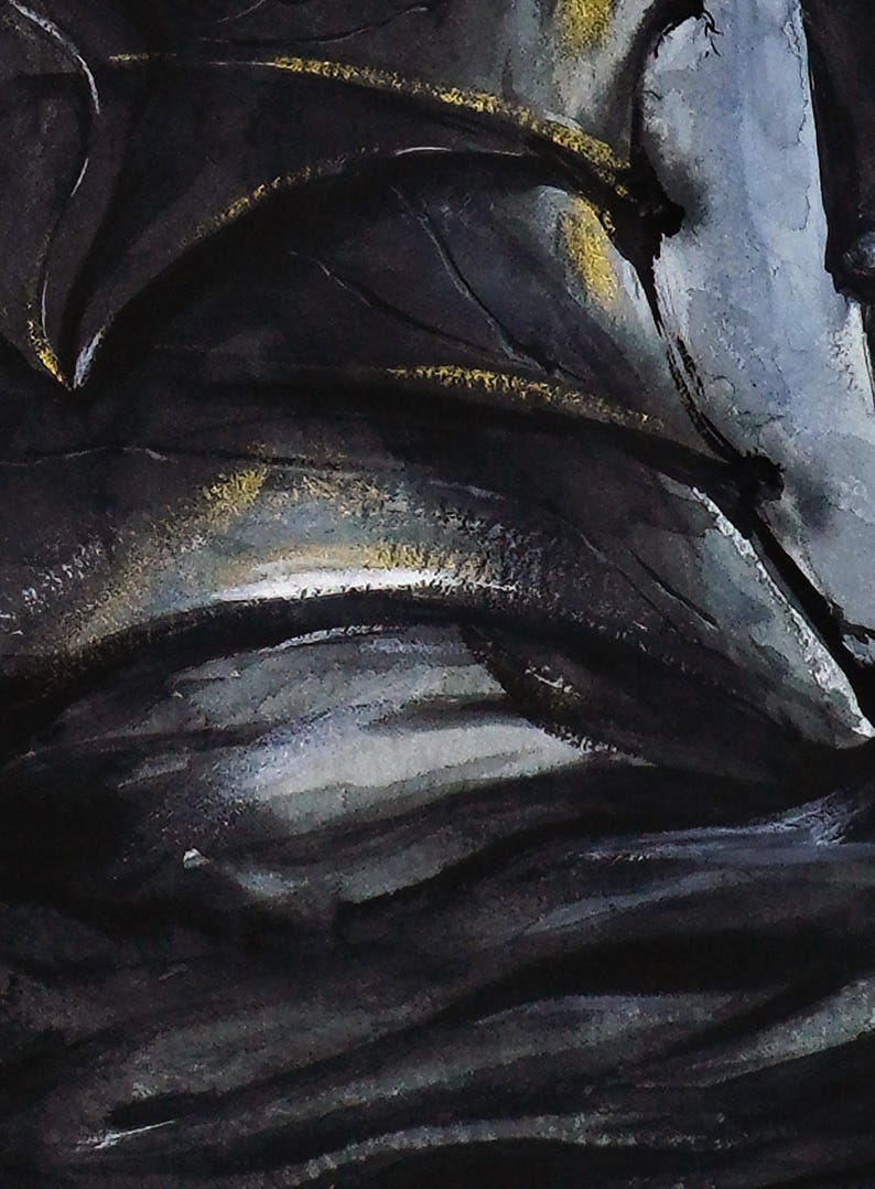Puede incluir: Una pintura abstracta en acuarela con tonos negro profundo y gris oscuro con pinceladas fluidas y superpuestas. Se aplican sutiles reflejos de pintura dorada met&aacute;lica a lo largo de los bordes y crestas de las formas oscuras.