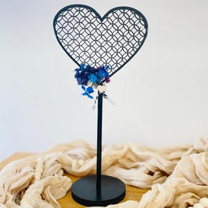 Arquivo de suporte de coração SVG a laser, incluindo licença comercial / decoração, aniversário, dia das mães, casamento no dia dos namorados, lembrança de madeira / decoração de flores