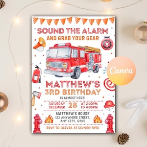 以下が含まれることがあります： 赤い消防車のイラストが描かれた誕生日パーティーの招待状。「Sound the Alarm and Grab Your Gear」と「Matthew's 3rd Birthday」の文字。日付、時間、RSVP情報が含まれています。