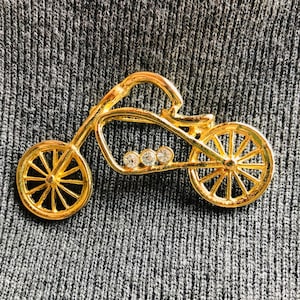 Bicycle Pin - Motorcycle Pin - Novelty Pin - Gold Tone Bicycle Pin - Vintage Jewelry - Costume Jewelry - Gold Pin - Brooch - Vintage Pin