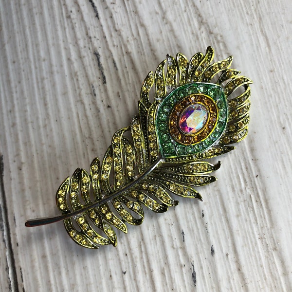 Vintage Feather Pin - Peacock Feather Pin - Jewelry - Costume Jewelry - Crystal Jewelry - Chartreuse Peacock Feather