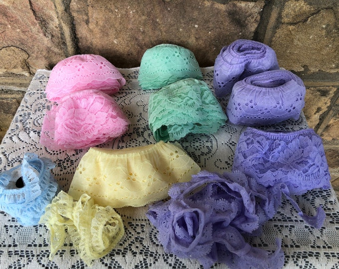 Vintage Sewing Trims Assorted Eyelet and Lace Trims Sewing Notions