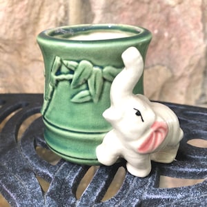 Elephant Flower Mini-Pot/Candle Holder - Vintage Pottery - Asian Flare Flower Pot - Miniature Elephant - Green Pottery Miniature Flower Pot