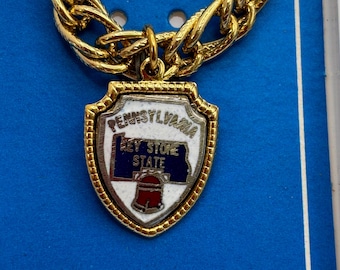 Vintage Pennsylvania Souvenir Charm Bracelet
