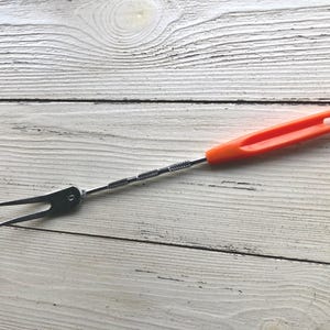 Orange Handle Oven Fork - Vintage Kitchen Implement - Vintage Kitchen Fork - Fork - Vintage Kitchen Tool - Kitchen Utensil - Cooking Utensil