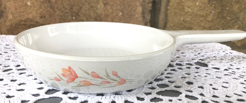 Vintage Corning Ware Skillet – Peach Blossom, Waffle Bottom, 7 Inch image 10