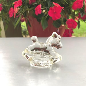 Novelty Candle Holder - Glass Rocking Horse Candle Holder - Rocking Horse Candleholder - Birthday Candle - Cake Decoration - Candle Holder