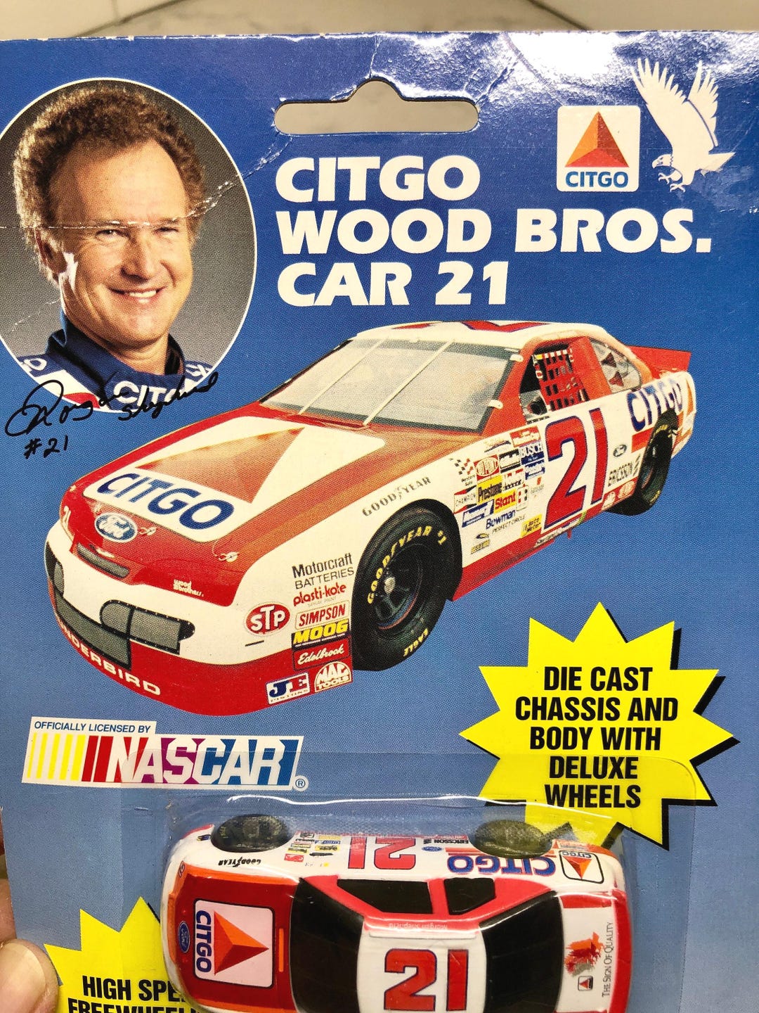 SEINOミニカー 3台、Nゲージサイズ6台、ペーパークラフト付きセット販売。 Vintage Morgan Shepherd Thunderbird Diecast Car – Citgo Wood Bros