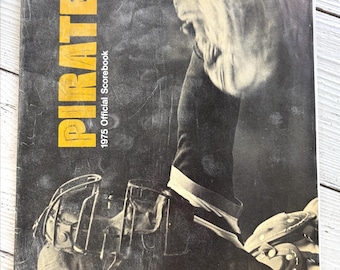 1975 Pittsburgh Pirates Scorebook – Vintage Baseball Memorabilia