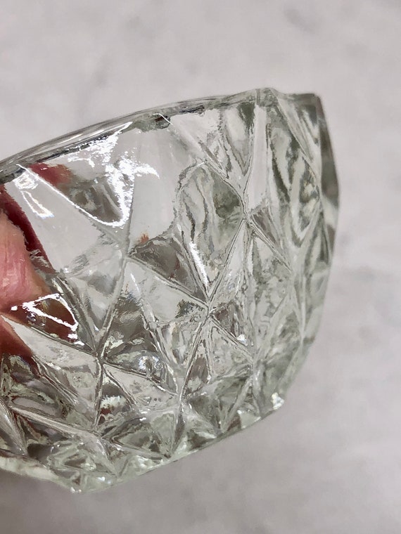 Vintage Trinket Dish with Lid - Crystal-Like Trin… - image 3