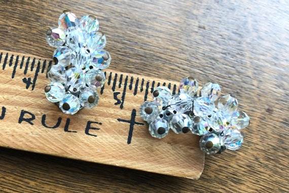 Mid-Century Crystal Clip Earrings - Vintage Cryst… - image 9