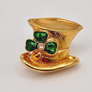 Vintage Avon St. Patrick's Day Hat Pin - Gold Tone Shamrock Brooch