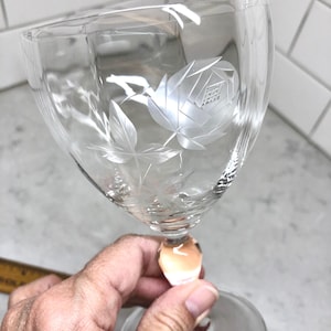 Etched Rose Crystal Stemmed Glasses - Pedestal Glasses - Crystal Glassware - Vintage Barware - Stemmed Wine Glasses - Cocktail Glasses